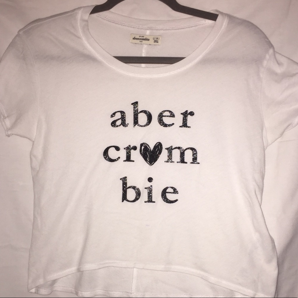 ABERCROMBIE & FITCH white t-shirt